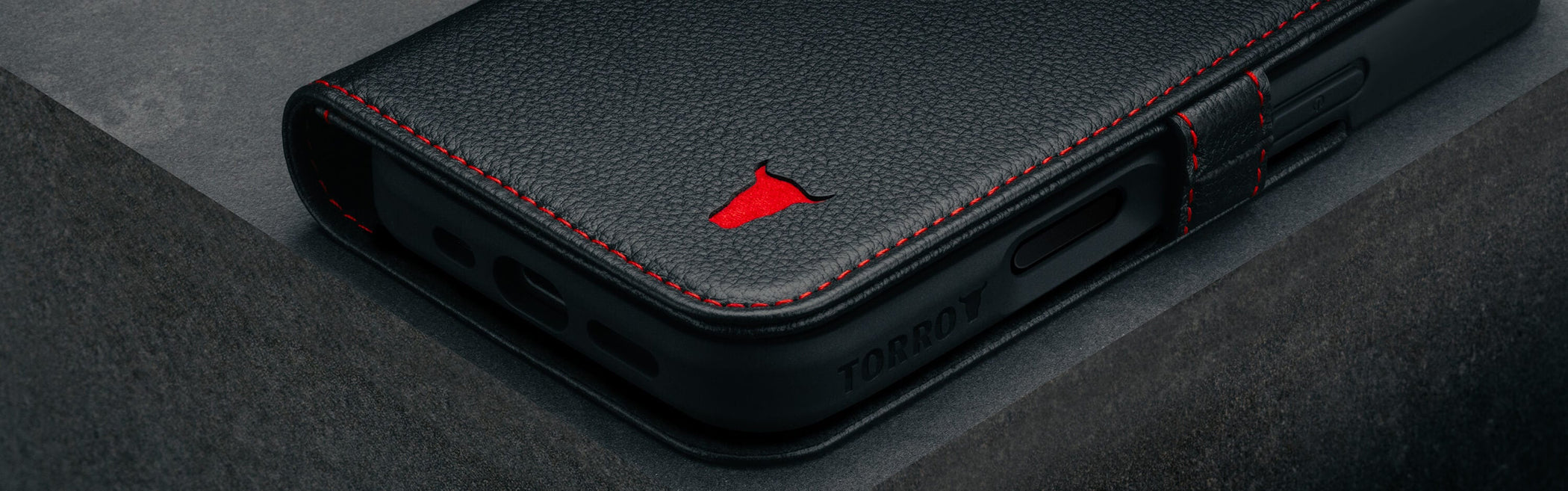 Apple iPhone 16 Pro Cases