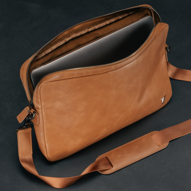 Inner pocket in the Tan Leather Messenger Bag