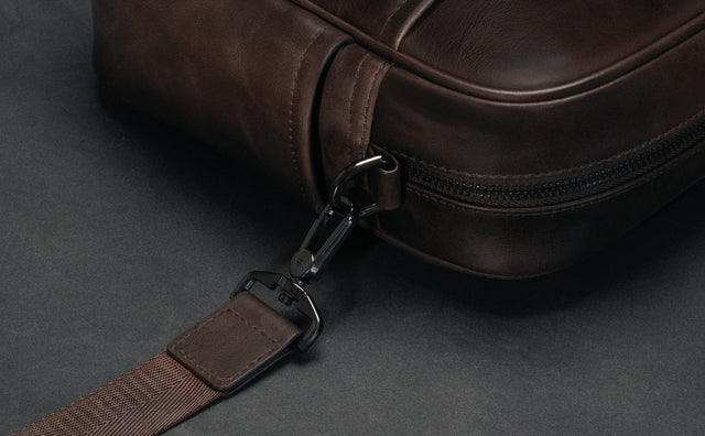 Leather Crossbody Shoulder Bag Feature Focus