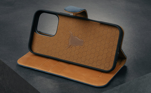 Apple iPhone 16 Pro 2-in-1 Leather Wallet Case (with Detachable Cover & MagSafe Compatible) Feature Focus