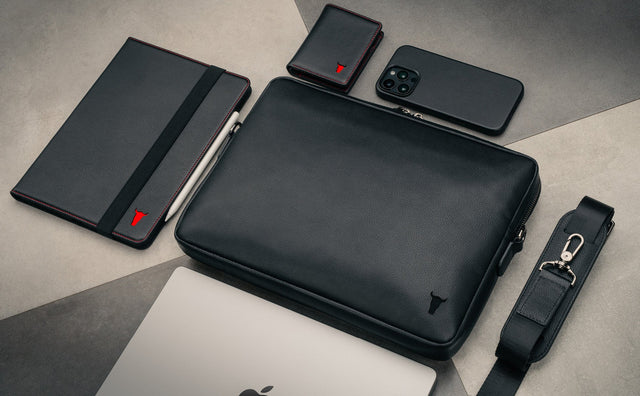 Slim Leather Laptop Bag Feature Focus